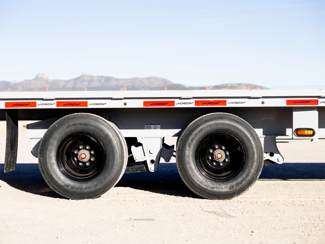 102"x34' Horizon Trailers FFH GN Deckover Full Tilt