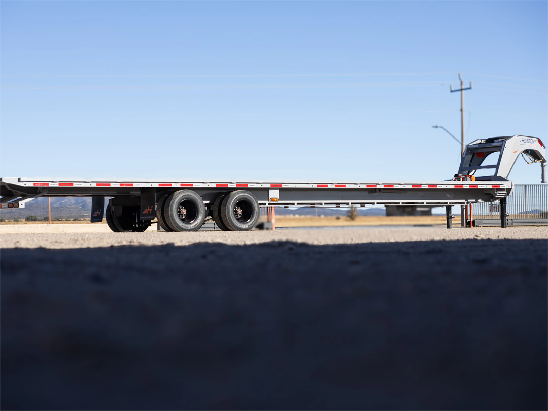 102"x34' Horizon Trailers FFH GN Deckover Full Tilt